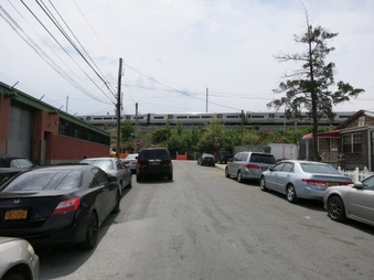 Enlarge photo 35