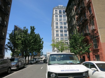 Enlarge photo 48