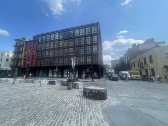 Enlarge photo 8