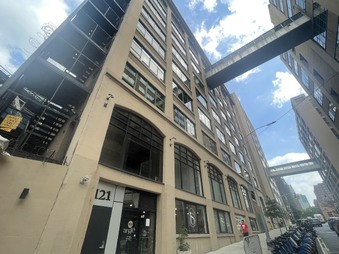 Enlarge photo 9