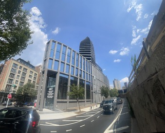 Enlarge photo 19