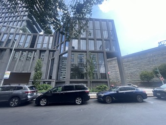Enlarge photo 24