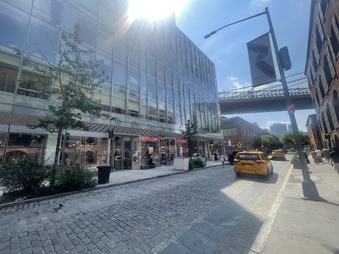 Enlarge photo 46