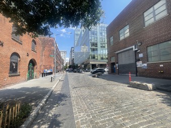 Enlarge photo 6