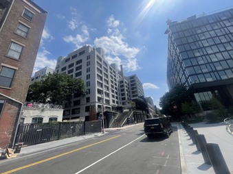 Enlarge photo 2