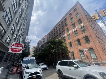 Enlarge photo 8