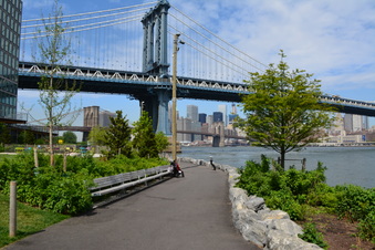 Enlarge photo 10