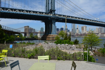 Enlarge photo 29