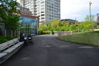 Enlarge photo 12