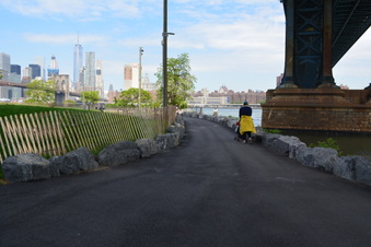 Enlarge photo 13