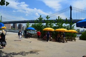 Enlarge photo 24