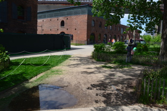 Enlarge photo 30