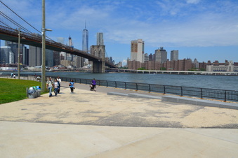 Enlarge photo 37