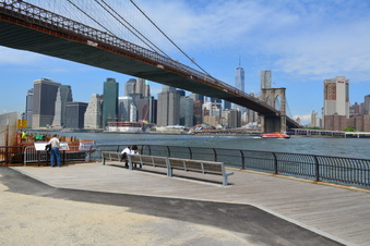 Enlarge photo 56