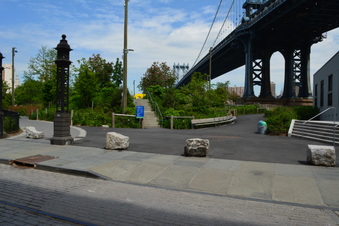 Enlarge photo 2