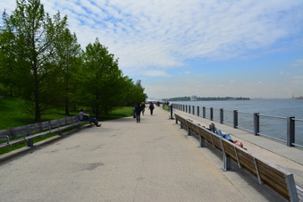 Enlarge photo 19