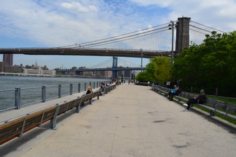 Enlarge photo 21