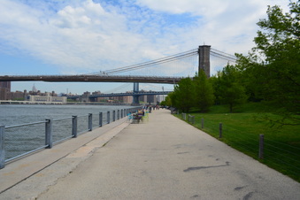 Enlarge photo 34