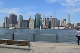 Enlarge photo 35