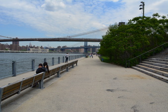Enlarge photo 38