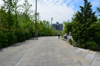Enlarge photo 15