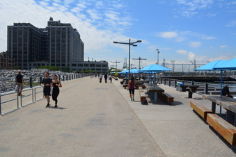 Enlarge photo 11