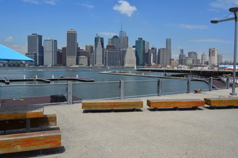 Enlarge photo 17