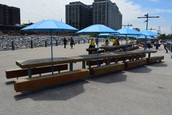 Enlarge photo 23