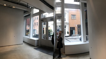 Enlarge photo 10