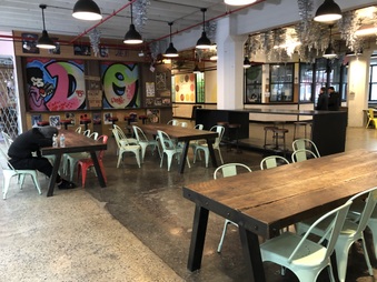 FOOD COURT