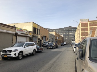 Enlarge photo 11
