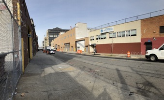 Enlarge photo 18