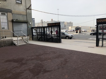 Enlarge photo 19