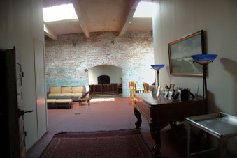 Enlarge photo 61