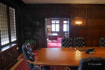 Enlarge photo 56
