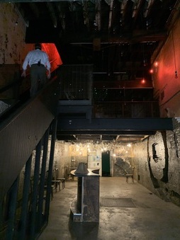 Enlarge photo 38