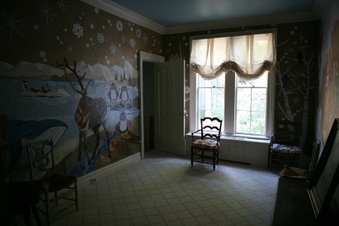 Enlarge photo 69