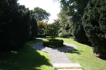 Enlarge photo 84