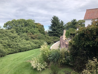 Enlarge photo 47