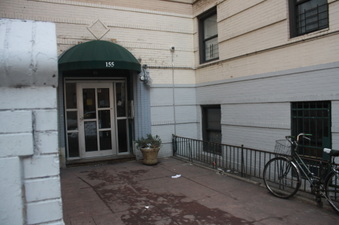 Enlarge photo 35