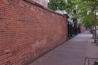 Enlarge photo 19