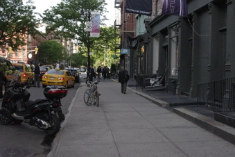 Enlarge photo 13