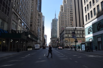 5th Avenue between 43rd - 44th Street