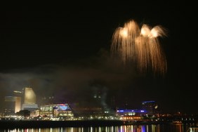 Enlarge photo 63