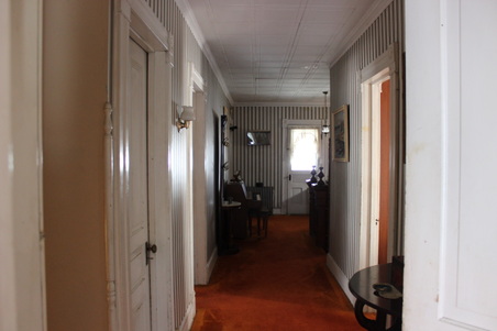 Enlarge photo 49