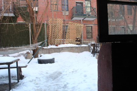 Enlarge photo 32