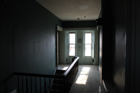Enlarge photo 33