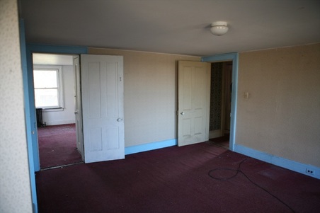 Enlarge photo 25