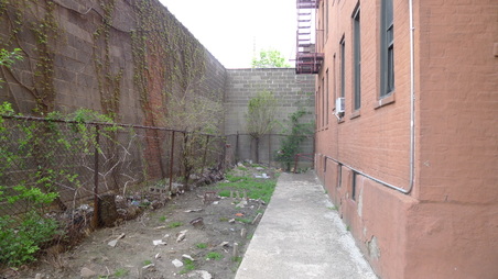 Enlarge photo 24