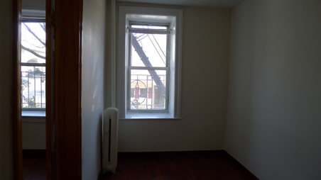 Enlarge photo 12
